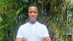 Mzwandile Ntshangase, estate agent