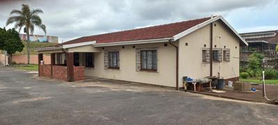 House For Sale in Wyebank, Kloof