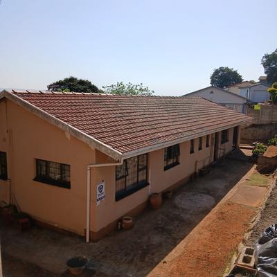 House For Sale in Montclair, Durban